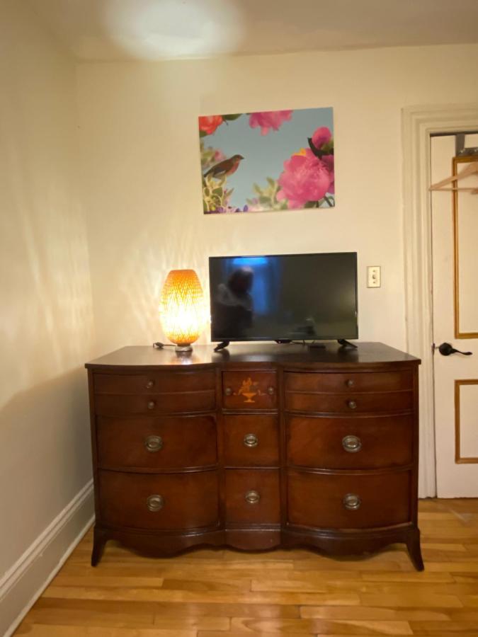 Gold Door Inn Ottawa Extérieur photo