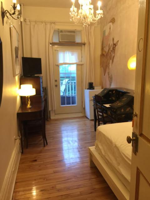 Gold Door Inn Ottawa Extérieur photo