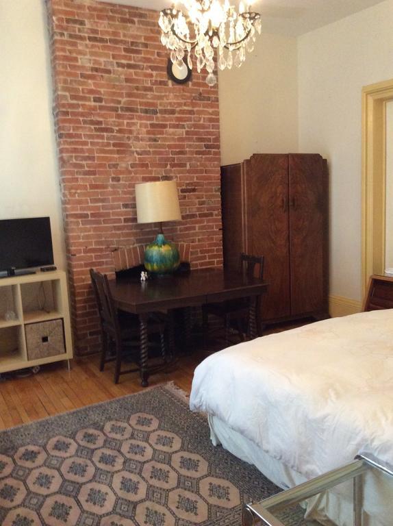 Gold Door Inn Ottawa Chambre photo